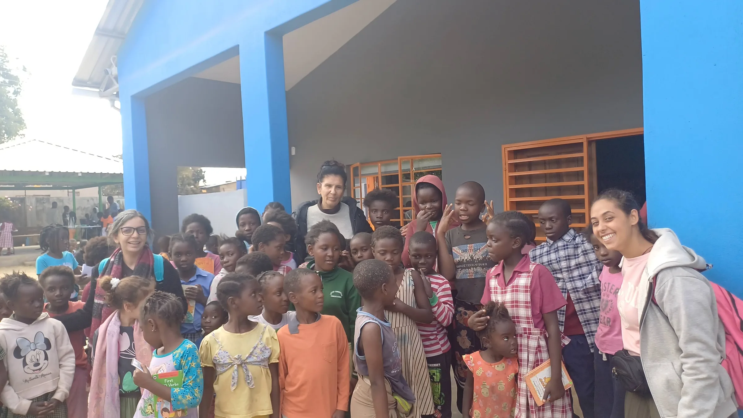 The visiting team with orphanage kids